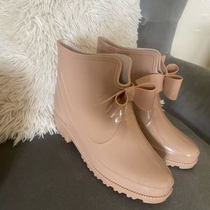 Chelsea Rain Boots